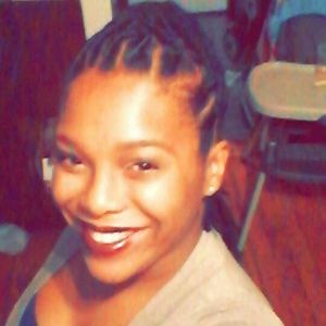 Meet your Posher, Debora