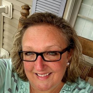 Meet your Posher, Kay