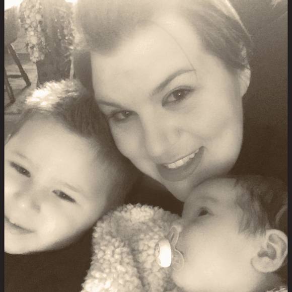 Meet your Posher, Rachel - Picture 1 of 1