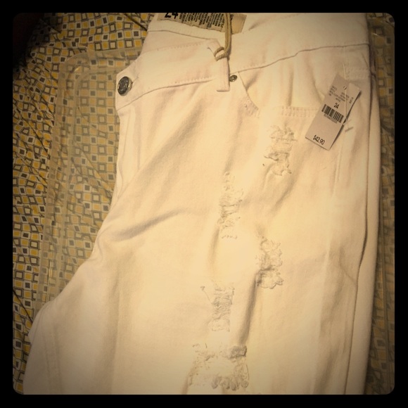 Brand new wet seal+ Jeans