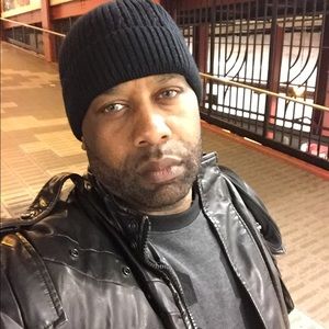 Meet your Posher, Charles