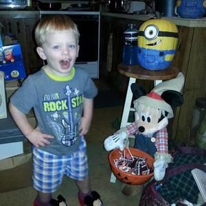 Meet your Posher, Shari