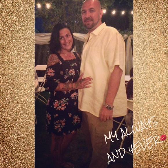 Meet your Posher, Jennifer Leigh❤️‍🔥💛👋🏽❤️ - Picture 1 of 1