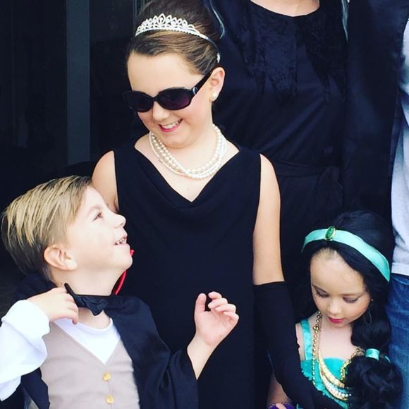 Meet your Posher, Ashley