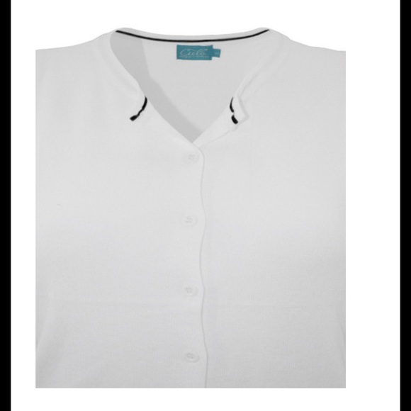 Cardigan in Cream - Picture 3 of 5