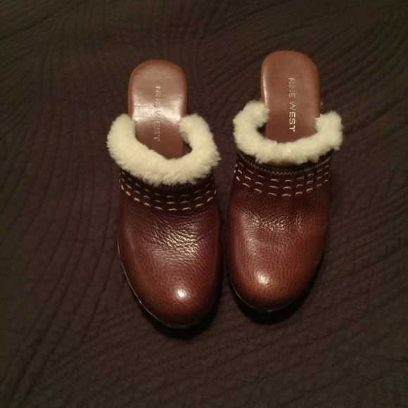 Nine West clogs