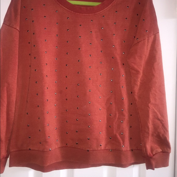 🍁💐Fall Sweatshirt with studs.💐🍁 - Picture 2 of 2