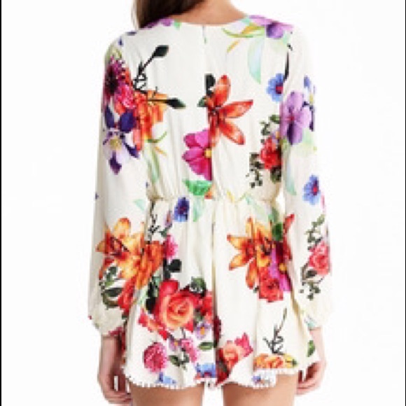 SOLD— Floral Romper - Picture 2 of 4