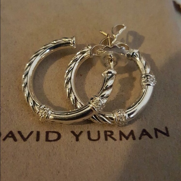 DY HOOP EARRINGS