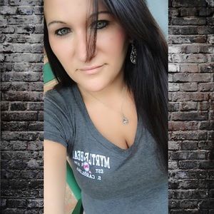 Meet your Posher, Becky