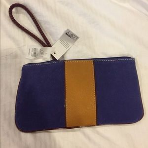 Loft wristlet