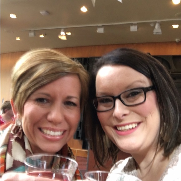 Meet your Posher, Danielle