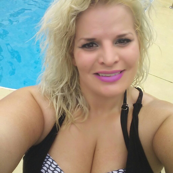 Meet your Posher, Bethani - Picture 5 of 5