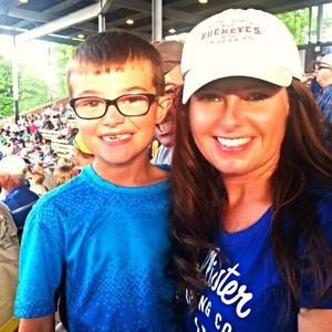 Meet your Posher, Traci akers