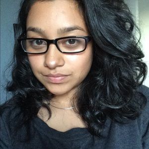 Meet your Posher, Carina