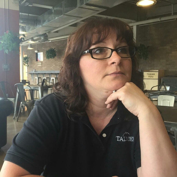 Meet your Posher, Janine Owner and creative genius behind JD Creations.