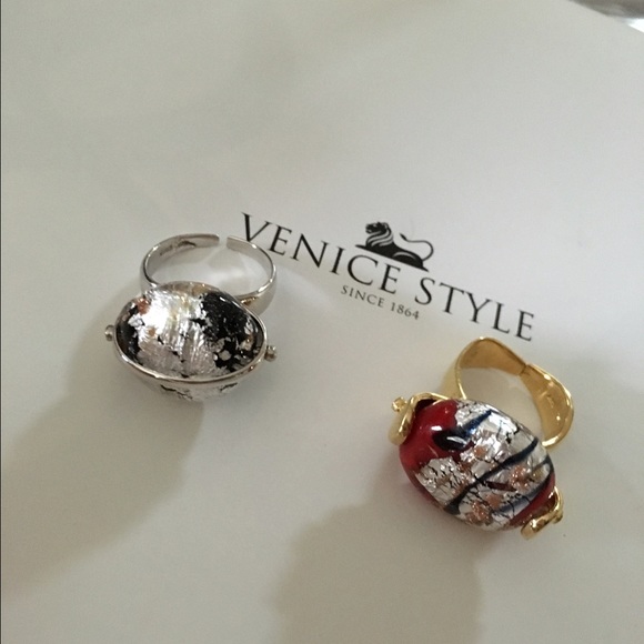 Venice style rings