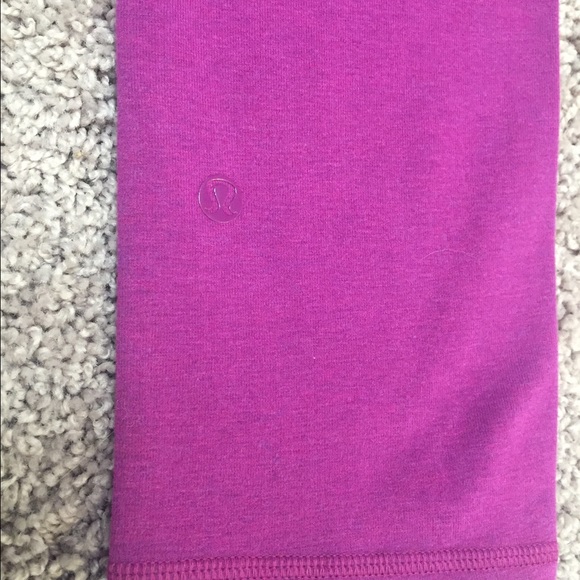 ❌SOLD❌Wunder wonder crop ll new with tags - Picture 3 of 4