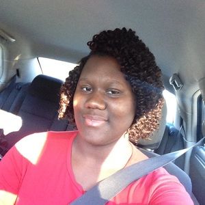 Meet your Posher, Christie