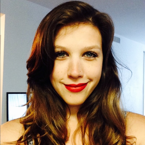 Meet your Posher, Kelsey - Picture 1 of 1