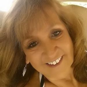 Meet your Posher, Debra