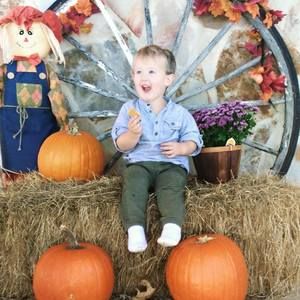 Meet your Posher, Lori