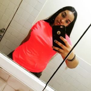 Meet your Posher, Nathaly