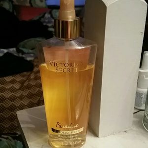 Victoria's secret paradise body mist