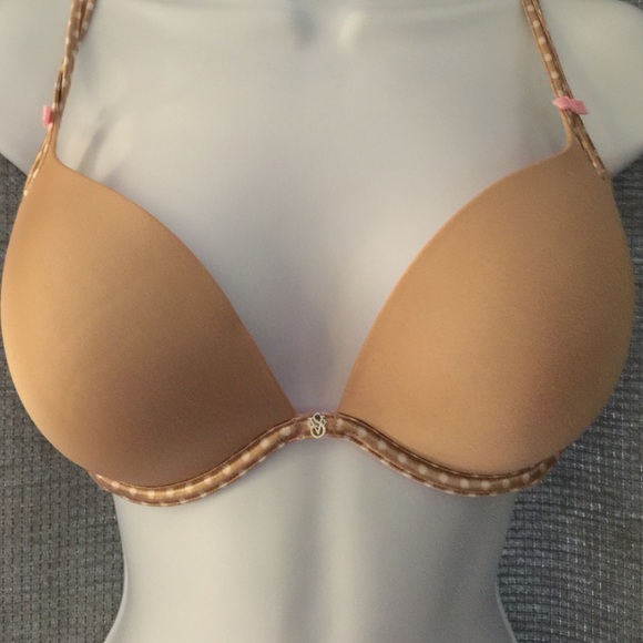 VICTORIA'S SECRET 34DD Sexy Little Things Bra