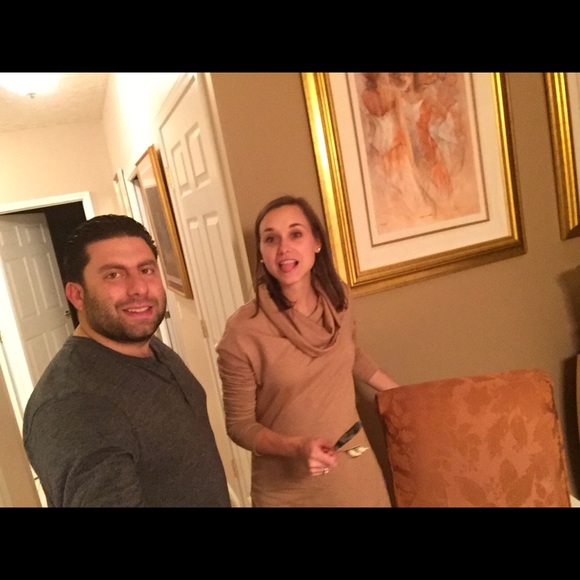 Meet your Posher, Amanda - Picture 3 of 3