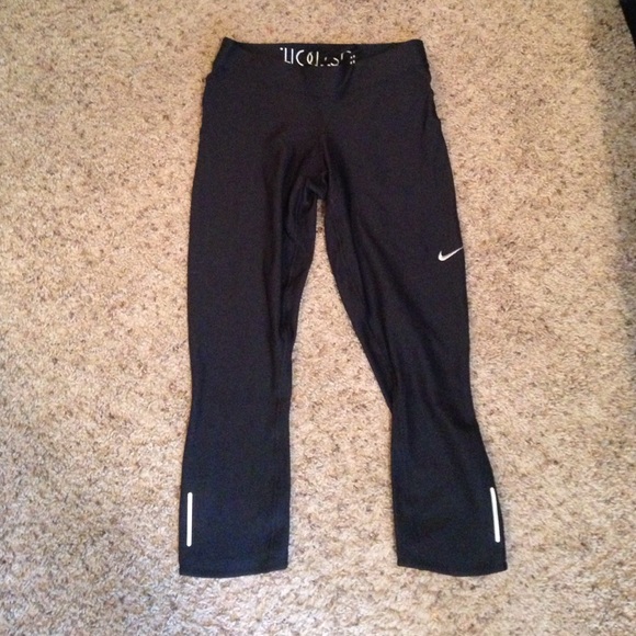 Nike dri-fit capri leggings