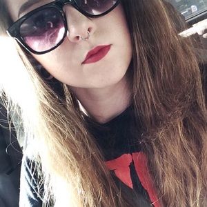 Meet your Posher, Kallie