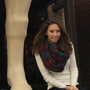 Meet your Posher, Ashley