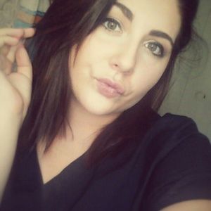 Meet your Posher, Siera