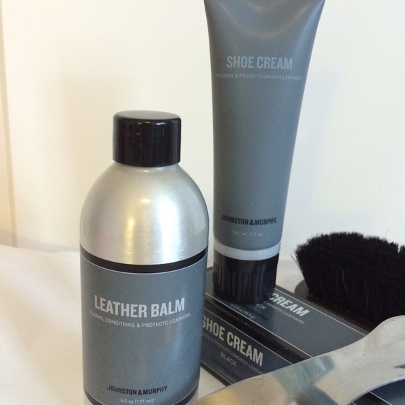 Travel shoe cleaning kit-new without tags - Picture 2 of 4