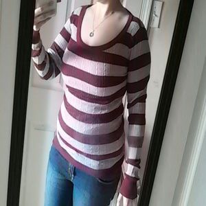 Large maroon n grey sweater