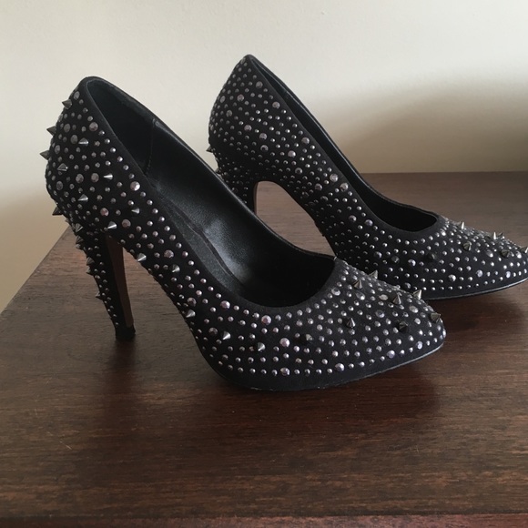 Spiky Rock & Republic Pumps