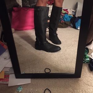 Black riding boots