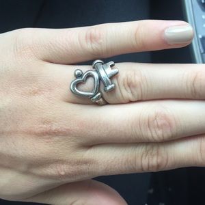 James Avery "Key to My Heart" ring