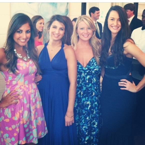 Meet your Posher, Caroline - Picture 1 of 1