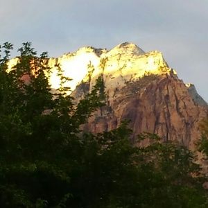 Meet your Posher, Helen