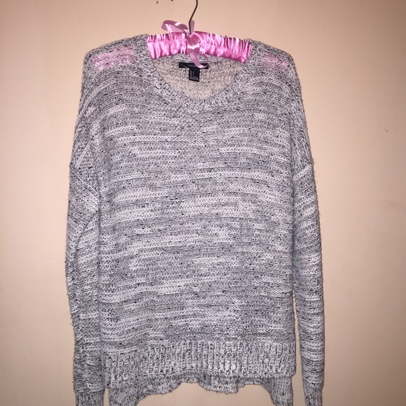 Gray sweater from Forever 21 - Picture 1 of 1