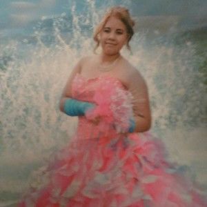 Meet your Posher, Lizbeth