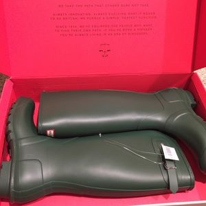 🍁reduced🍂Hunter Rain boots nwt and box