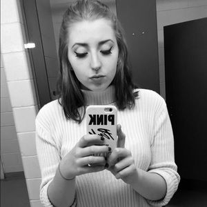 Meet your Posher, Rebecca