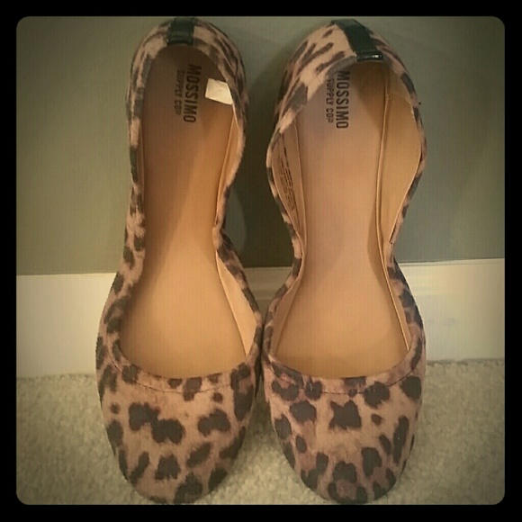 Leopard flat