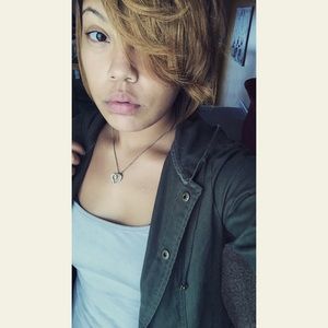 Meet your Posher, Ceaira