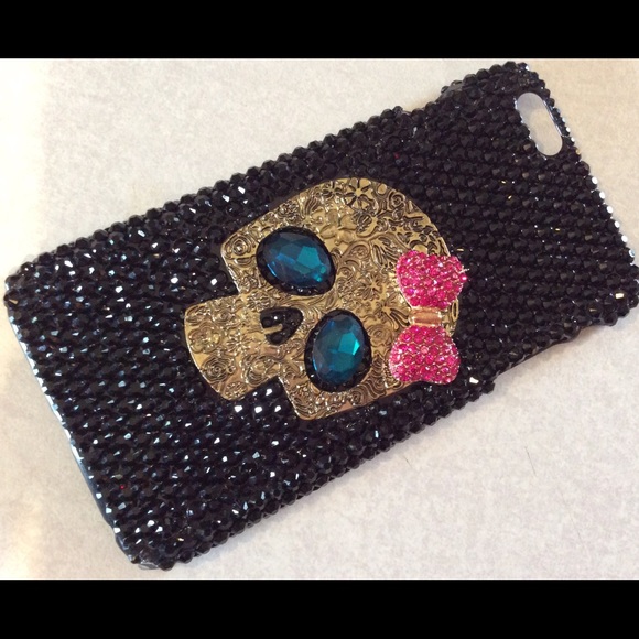 iPhone 6 Plus case, super bling, skull w/ bow