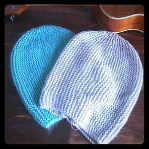 Set of 2 American Eagle Slouchy Beanies
