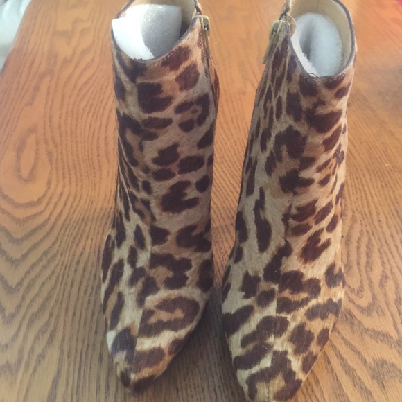 Survey 1 size 6 - Picture 1 of 4